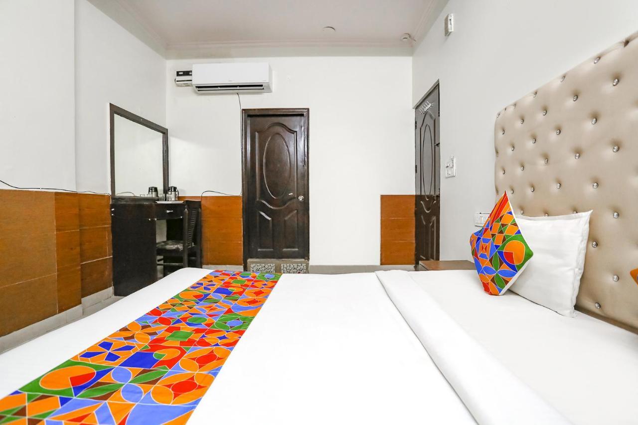 Fabhotel The Lazeez Νέο Δελχί Εξωτερικό φωτογραφία
